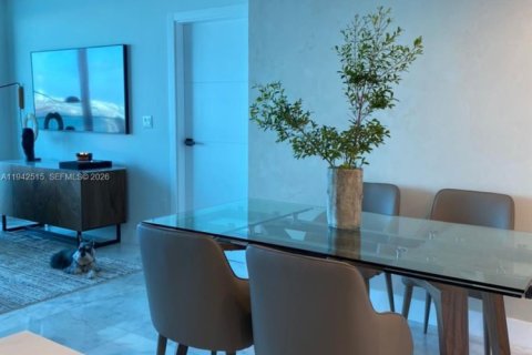 Снять в аренду кондоминиум в Майами, Флорида 2 спальни, 89.19м2, № 1999675 - фото 28