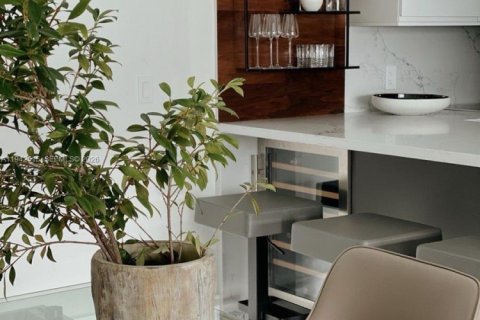 Снять в аренду кондоминиум в Майами, Флорида 2 спальни, 89.19м2, № 1999675 - фото 25