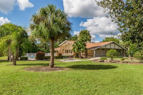 House in Venice, Florida 3 bedrooms, 168.06 sq.m. № 1529673 - photo 29