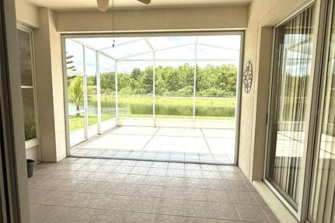 House in Kissimmee, Florida 4 bedrooms, 213.49 sq.m. № 1796886 - photo 26