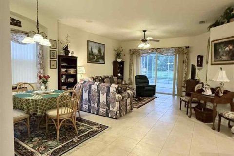 House in Kissimmee, Florida 4 bedrooms, 213.49 sq.m. № 1796886 - photo 14