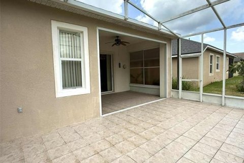House in Kissimmee, Florida 4 bedrooms, 213.49 sq.m. № 1796886 - photo 24