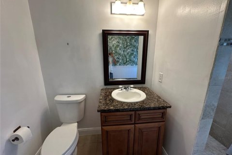 House in Tampa, Florida 2 bedrooms, 111.11 sq.m. № 2334194 - photo 16