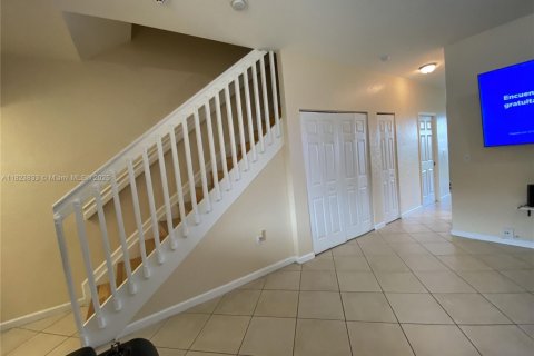 Adosado en alquiler en Homestead, Florida, 2 dormitorios, 122.07 m2 № 1799028 - foto 3