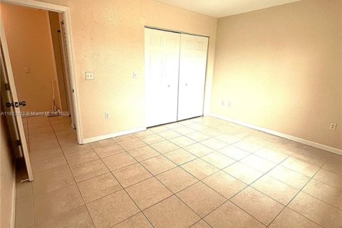 Adosado en alquiler en Homestead, Florida, 2 dormitorios, 122.07 m2 № 1799028 - foto 15