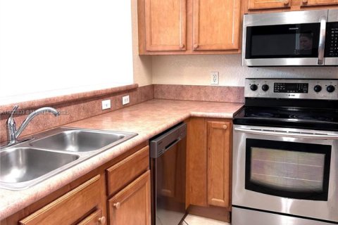 Adosado en alquiler en Homestead, Florida, 2 dormitorios, 122.07 m2 № 1799028 - foto 7