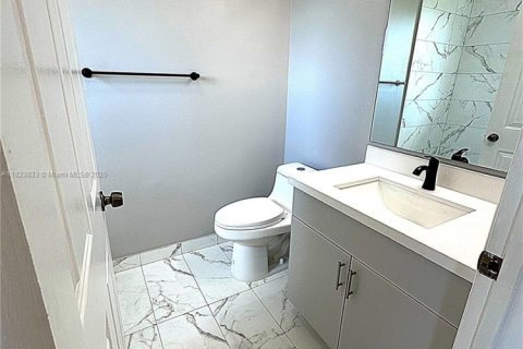 Adosado en alquiler en Homestead, Florida, 2 dormitorios, 122.07 m2 № 1799028 - foto 13