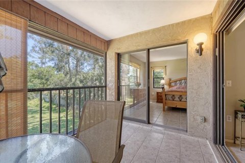 Condo in Sarasota, Florida, 2 bedrooms № 2116759 - photo 9