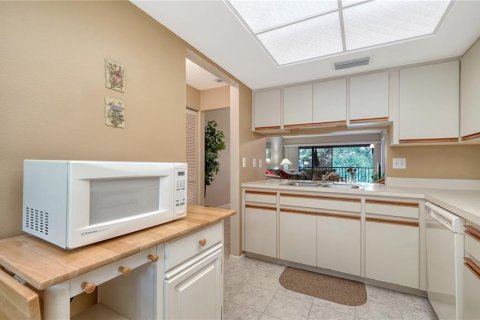 Condo in Sarasota, Florida, 2 bedrooms № 2116759 - photo 17