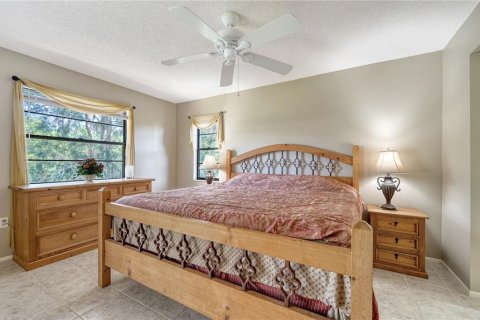 Condo in Sarasota, Florida, 2 bedrooms № 2116759 - photo 19