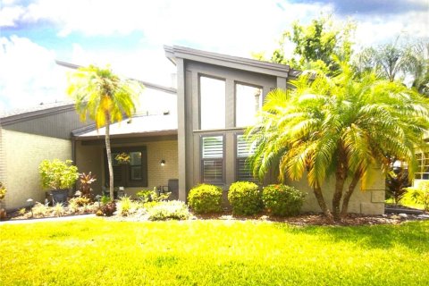 Condominio en venta en Clearwater, Florida, 2 dormitorios, 167.22 m2 № 1686981 - foto 1