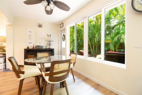 Condominio en venta en Clearwater, Florida, 2 dormitorios, 167.22 m2 № 1686981 - foto 8