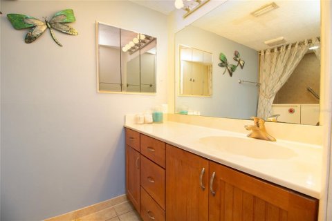 Condominio en venta en Clearwater, Florida, 2 dormitorios, 167.22 m2 № 1686981 - foto 15