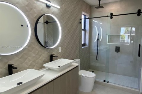 Townhouse in Fort Lauderdale, Florida 3 bedrooms № 1825784 - photo 15