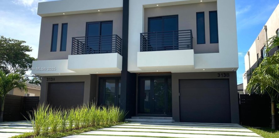 Townhouse in Fort Lauderdale, Florida 3 bedrooms № 1825784