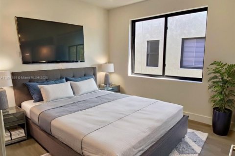 Townhouse in Fort Lauderdale, Florida 3 bedrooms № 1825784 - photo 25
