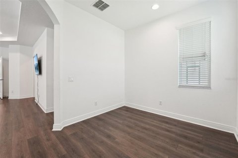 House in Lutz, Florida 5 bedrooms, 310.01 sq.m. № 2155927 - photo 25