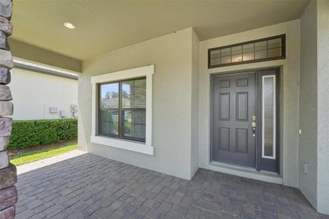 House in Lutz, Florida 5 bedrooms, 310.01 sq.m. № 2155927 - photo 2