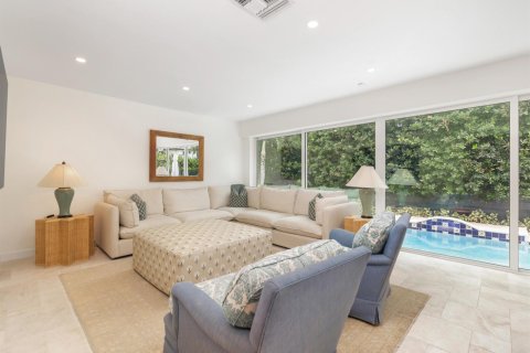 Villa ou maison à louer à West Palm Beach, Floride: 5 chambres, 316.24 m2 № 2389564 - photo 9