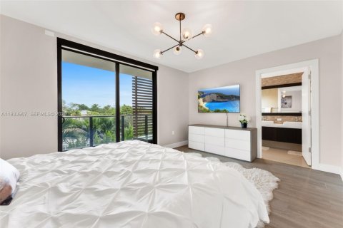 Condominio en venta en Fort Lauderdale, Florida, 3 dormitorios, 220.46 m2 № 1992298 - foto 21