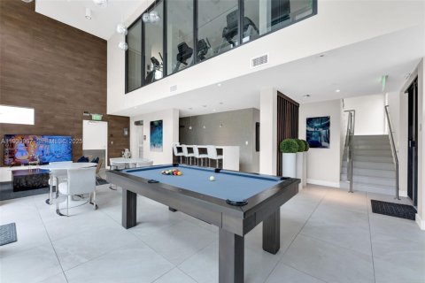 Condominio en venta en Fort Lauderdale, Florida, 3 dormitorios, 220.46 m2 № 1992298 - foto 30