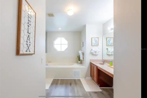 Villa ou maison à vendre à Kissimmee, Floride: 4 chambres, 264.49 m2 № 1815684 - photo 20