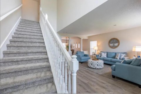Villa ou maison à vendre à Kissimmee, Floride: 4 chambres, 264.49 m2 № 1815684 - photo 3