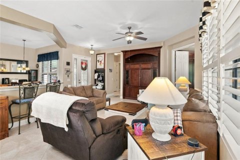 House in Poinciana, Florida 2 bedrooms, 155.43 sq.m. № 2396259 - photo 2