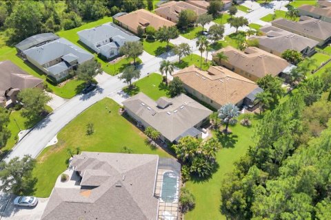 House in Poinciana, Florida 2 bedrooms, 155.43 sq.m. № 2396259 - photo 19