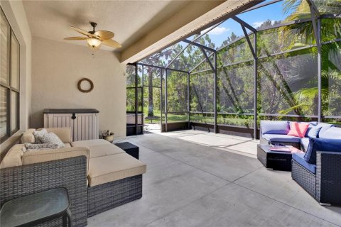 House in Poinciana, Florida 2 bedrooms, 155.43 sq.m. № 2396259 - photo 13