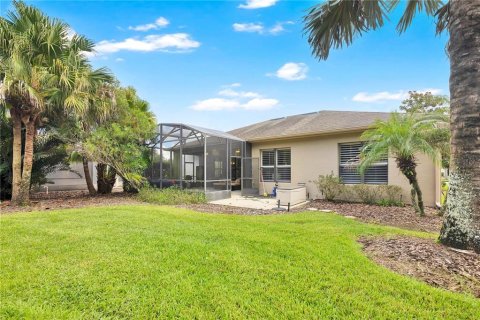 House in Poinciana, Florida 2 bedrooms, 155.43 sq.m. № 2396259 - photo 15