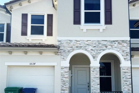 Touwnhouse à vendre à Lauderhill, Floride: 3 chambres, 151.99 m2 № 1714849 - photo 1