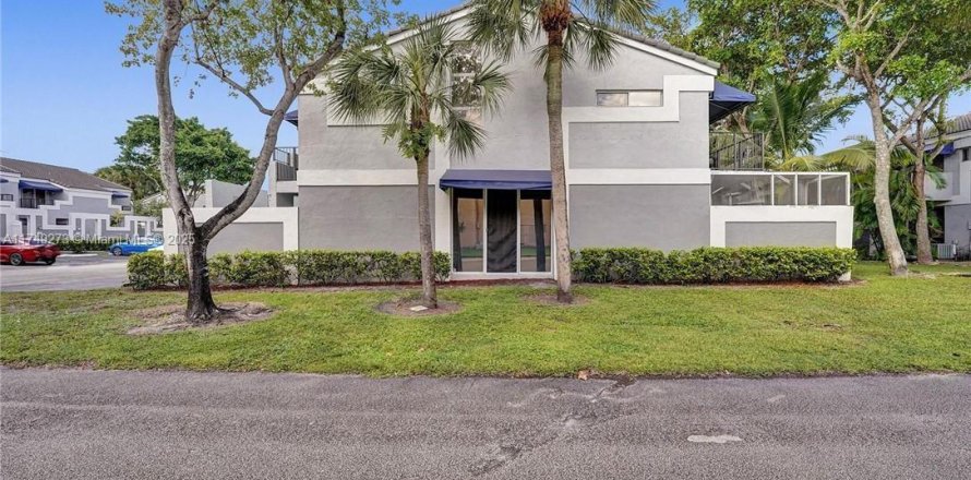 Touwnhouse à North Lauderdale, Floride 2 chambres, 123.75 m2 № 1738537