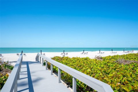 Condo in Longboat Key, Florida, 2 bedrooms  № 1718941 - photo 4