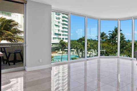 Condominio en venta en Miami Beach, Florida, 3 dormitorios, 217.39 m2 № 1830604 - foto 1