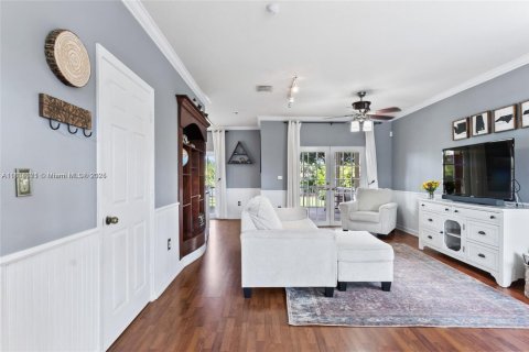 Купить виллу или дом в Хомстед, Флорида 3 спальни, 157м2, № 2079814 - фото 4