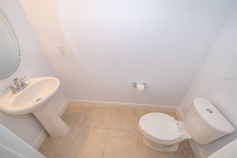 Touwnhouse à louer à Orlando, Floride: 3 chambres, 164.99 m2 № 1832713 - photo 14