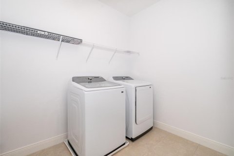 Touwnhouse à louer à Orlando, Floride: 3 chambres, 164.99 m2 № 1832713 - photo 20