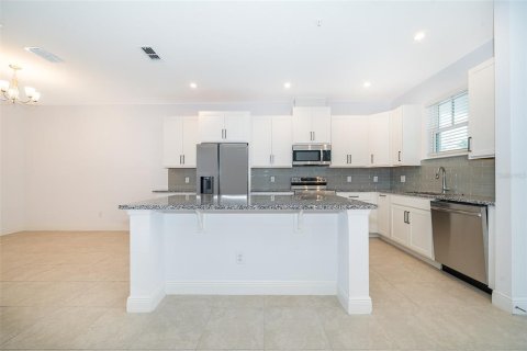 Touwnhouse à louer à Orlando, Floride: 3 chambres, 164.99 m2 № 1832713 - photo 10