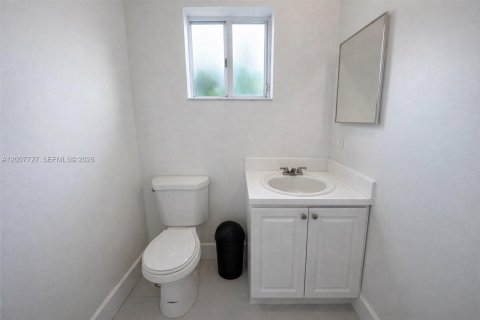 Casa en alquiler en Florida City, Florida, 4 dormitorios, 200.67 m2 № 2071683 - foto 4