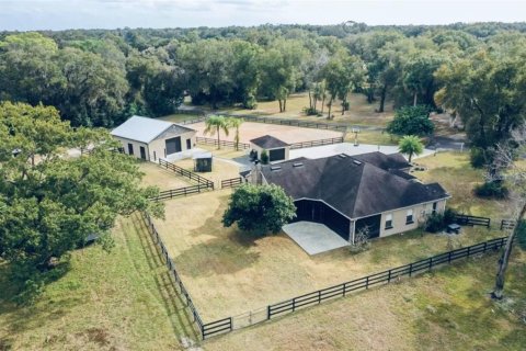 Villa ou maison à vendre à DeLand, Floride: 4 chambres, 223.71 m2 № 1904361 - photo 6