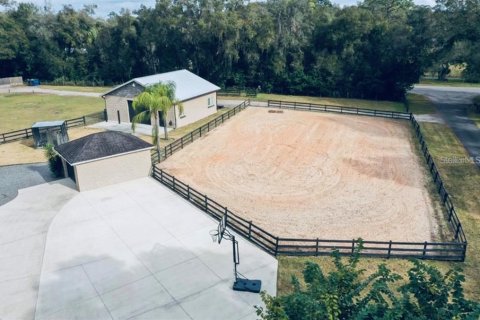 Villa ou maison à vendre à DeLand, Floride: 4 chambres, 223.71 m2 № 1904361 - photo 5