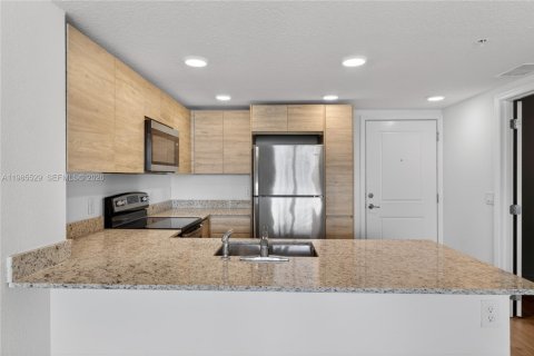 Condominio en alquiler en Orlando, Florida, 1 dormitorio № 2049051 - foto 5