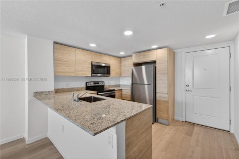 Condominio en alquiler en Orlando, Florida, 1 dormitorio № 2049051 - foto 12