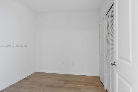Condominio en alquiler en Orlando, Florida, 1 dormitorio № 2049051 - foto 19