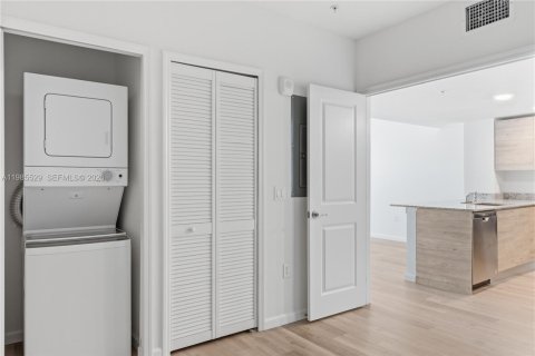 Condominio en alquiler en Orlando, Florida, 1 dormitorio № 2049051 - foto 16