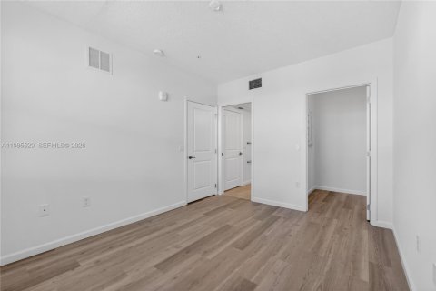 Condominio en alquiler en Orlando, Florida, 1 dormitorio № 2049051 - foto 14