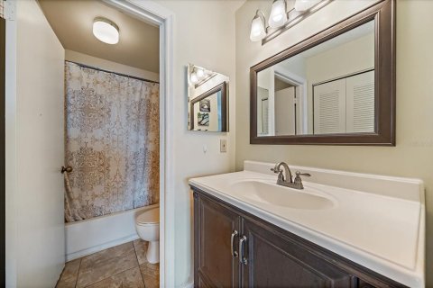 Condominio en alquiler en Sarasota, Florida, 3 dormitorios, 117.06 m2 № 1792859 - foto 20