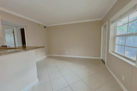Condo in Fort Lauderdale, Florida, 1 bedroom  № 1818395 - photo 5