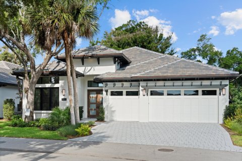House in Vero Beach, Florida 3 bedrooms, 252.69 sq.m. № 2088035
